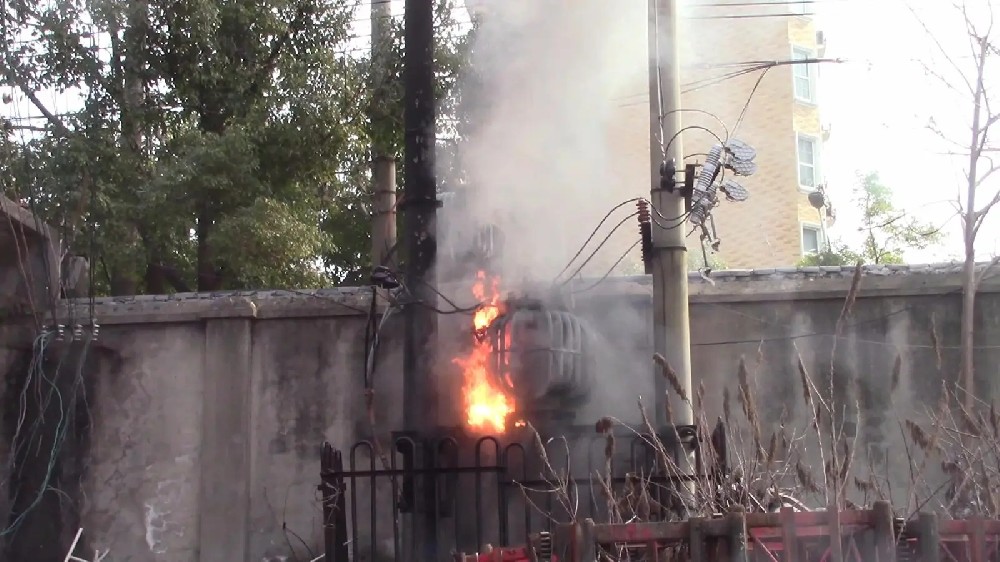 电力变压器着火.webp.jpg